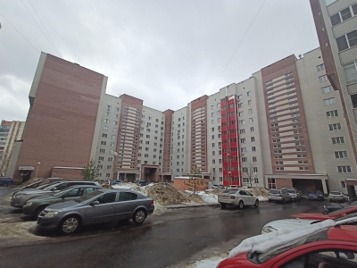 Двор пр. Музрукова 37, г. Саров - 13.jpg